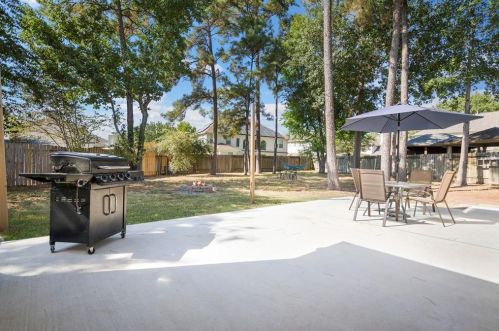 18515 Kyack Ct, Humble TX 77346-2885 exterior