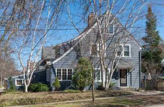 2557 Chamberlain Ave, Madison, WI 53705-3828