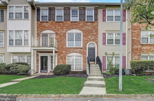 68 Lehavre Ct, Trenton, NJ 08619-4725