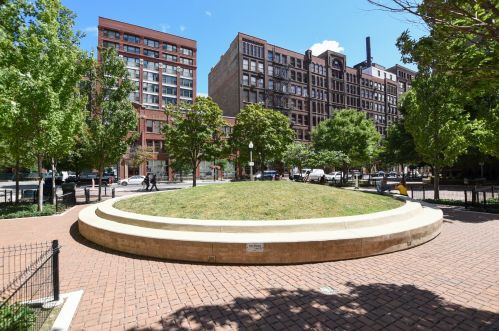 720 Dearborn St, Chicago IL  60654-3818 exterior