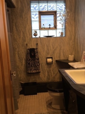 6243 Kolin Ave, Chicago IL 60629-5030 exterior