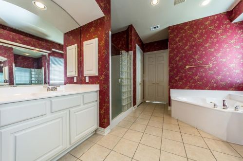 15127 Springwood Dr, Frisco TX 75035-7295 exterior