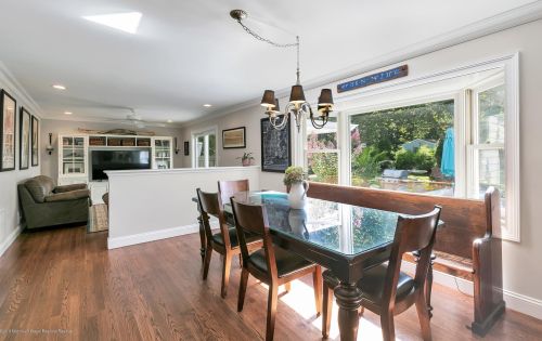 218 Oxford Ave, Red Bank NJ 07704 exterior