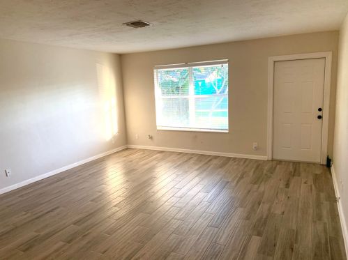 243 4th St, Boca Raton FL  33432-4033 exterior