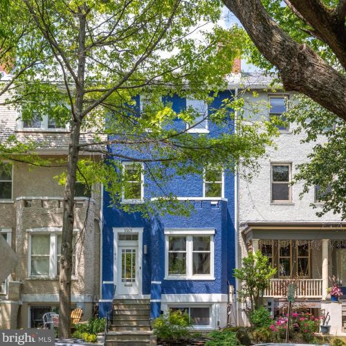 3360 18th St, Washington, DC 20020-2206