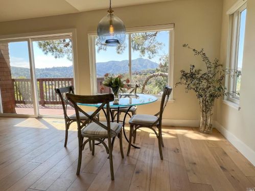 91 Milland Dr, Mill Valley CA 94941-4910 exterior