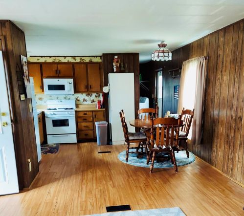 145 Emerald Dr, Barrington NH 03825-5167 exterior