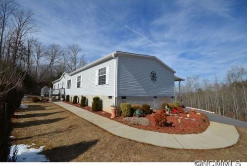 82 Rangeview Acres, Biltmore Lake, NC 28715-8267