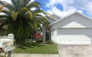 29521 Crossland Dr, Zephyrhills, FL 33543-9522