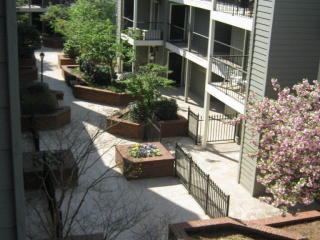 409 Granville Ct, Atlanta GA  30328-3445 exterior