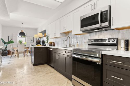 4312 28th Way, Phoenix AZ  85016-5811 exterior