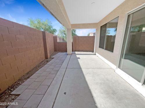 16036 11th Ave, Phoenix AZ  85023-8209 exterior