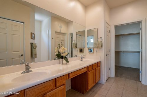 632 Aspenwood St, Green Valley AZ 85614-6141 exterior