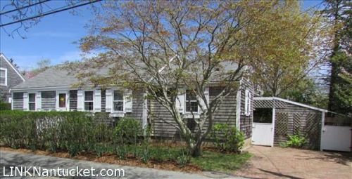 43 Liberty St, Nantucket MA  02554-2144 exterior