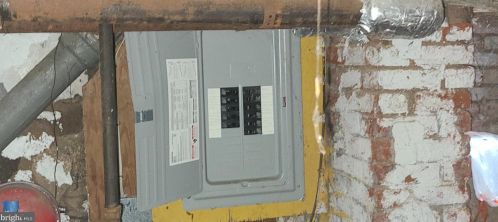 41 Pearl St, Trenton NJ 08609-1225 exterior