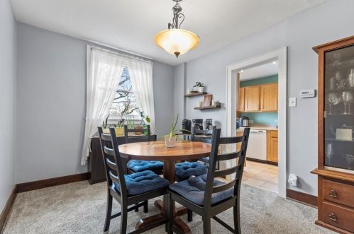 2744 Connecticut Ave, Pittsburgh PA  15216-1933 exterior