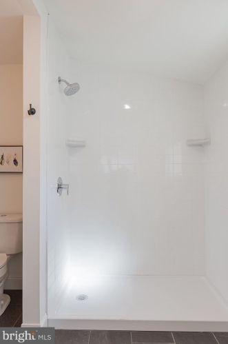 24 New St, Lancaster PA 17602-2047 exterior