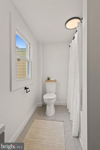 25 Caroline St, Lancaster PA  17603-5103 exterior