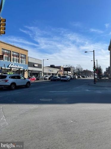 1430 Mckean St, Philadelphia PA 19145-2308 exterior