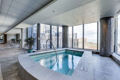 60 Monroe St, Chicago IL  60603-2758 exterior