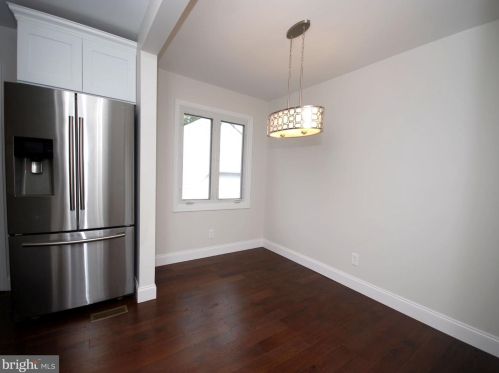 20 Fogarty Dr, Trenton NJ 08619-4320 exterior