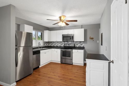 2625 Midland Rdg Dr, Saint Louis MO 63114-1232 exterior