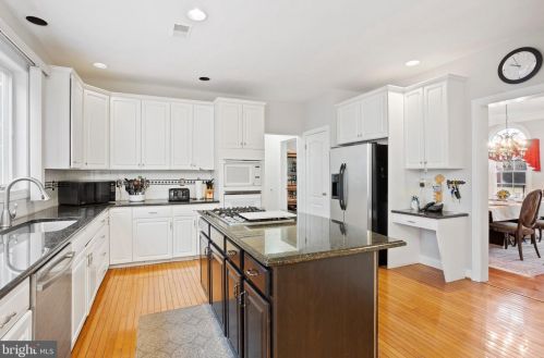 128 Mill Brook Ln, Media PA 19063-6320 exterior