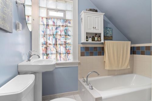 3324 Illinois Ave, Milwaukee WI 53207-3714 exterior