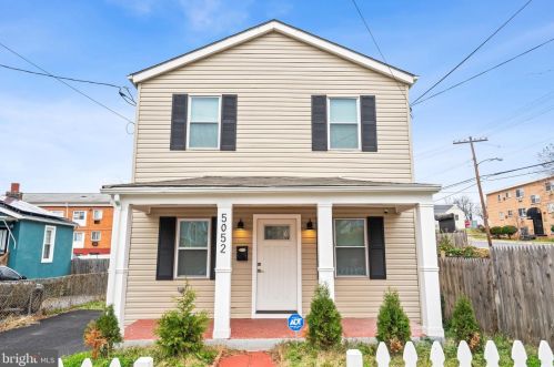 5052 Queens Stroll Pl, Washington DC 20019-6135 exterior