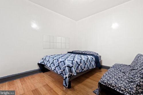 4118 Girard Ave, Philadelphia PA 19125-3305 exterior