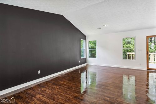 5442 Glen Haven Dr, Atlanta GA  30349-6481 exterior