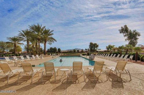 1402 Cherry Hills Dr, Chandler AZ  85249-8775 exterior