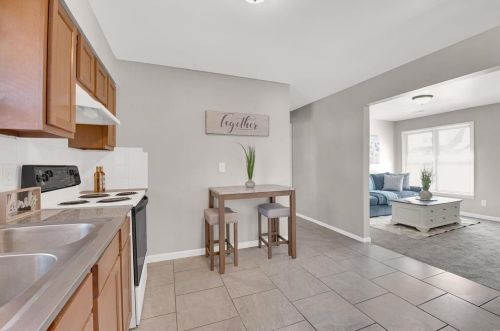 133 Reasor Dr, Saint Louis MO 63135-1127 exterior