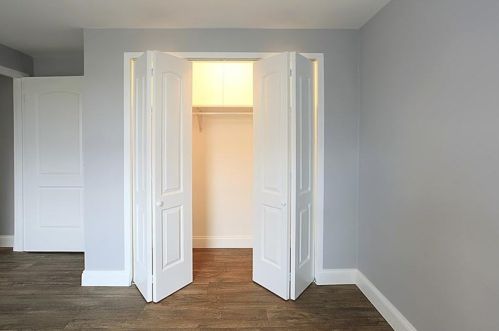 3 Chapel Dr, Pittsburgh PA 15237-2518 exterior