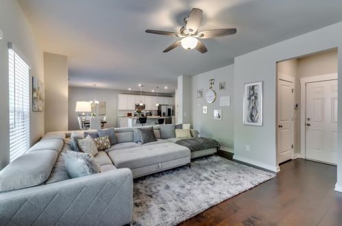 3217 Camden Ct, Atlanta GA  30349-5469 exterior