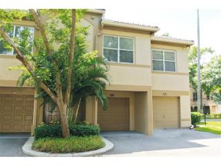 612 Arbor Lake Ln, Tampa, FL 33602-5760