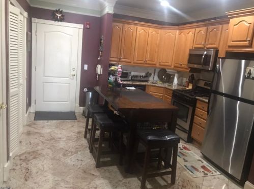 411 Chestnut St, Newark NJ 07105-6511 exterior