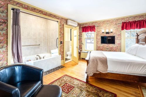 2617 3 St, Duluth MN 55812-1944 exterior