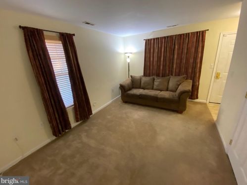 735 40 St, Philadelphia PA 19104-1670 exterior