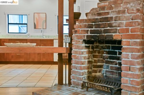 1931 Vine St, Berkeley CA 94709-2032 exterior