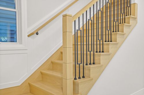 1323 Nelson St, Chicago IL 60657-3103 exterior