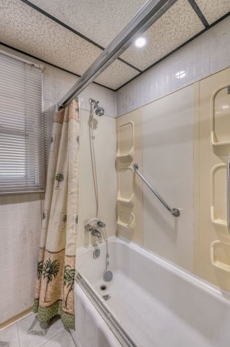 5133 Homan Ave, Chicago IL 60655-2610 exterior