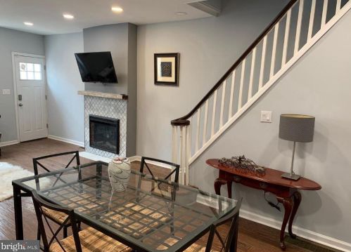 334 Cantrell St, Philadelphia PA  19148-3320 exterior