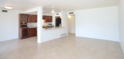 7252 Camino Valle Verde, Tucson, AZ 85715-3408