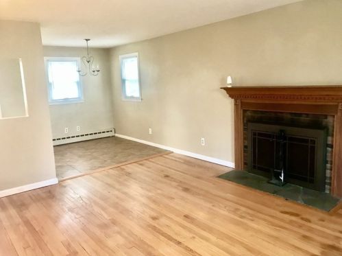 125 Sunrise Ter, Springfield MA 01119-2516 exterior