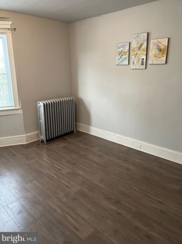 488 Riverside Ave, Trenton NJ  08618-5655 exterior