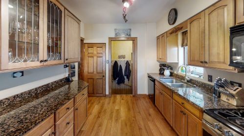 3622 Nordica Ave, Chicago IL 60638-3111 exterior