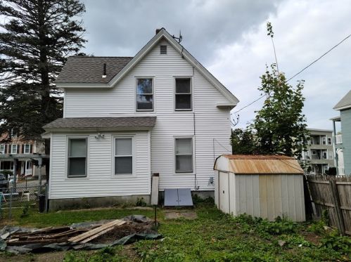 33 Clifton St, Worcester MA 01610-1329 exterior