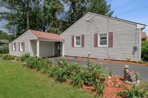 25 Gail Rd, Farmington, CT 06032-2407
