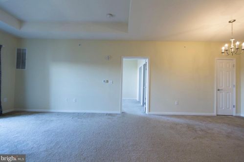 1446 Sierra Dr, Trenton NJ  08619-2071 exterior